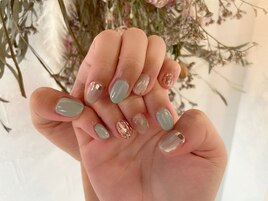 ミントグリーンで春ネイル