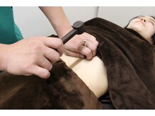 六甲もり鍼灸整体院/内臓の調整を行います