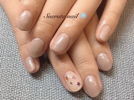 ビジューネイル ¥7000