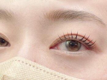 ビュー(V.I.E.W)の写真/【アンドヘルシー導入店】30~50代の大人女性にファン多数☆まつげのボリュームUPや朝の時短にも◎