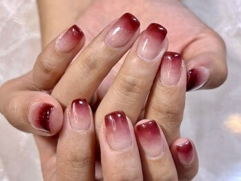 プリモ(PRIMO)/グラデーションネイル