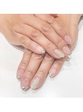 ヘアアンドネイル ミューズ 新浦安店(HAIR&NAIL MUSE)/ガラスフレンチ大人上品