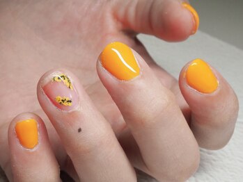 ビューティトリップ(Beauty TRIP)/黄色の可愛いミモザネイル