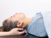 マキノ三鷹鍼灸接骨院/頭部やお顔の施術