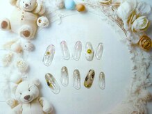 ルビークラウン(Ruby Crown)/11月定額　5300円（税込5830円）