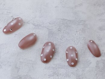 レヴィア(REVIA)/ネイルデザイン