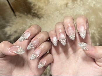 ソアラスネイル(Soaras Nail)の写真/フォルムに拘ったシンプルなデザインから流行の最先端デザインなど自由自在！幅広くお楽しみください♪