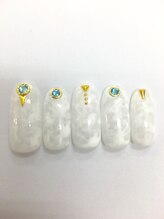 アマービレ(Amabile)/初回他店オフ無料♪定額￥8980