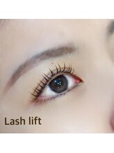 ミー(me.)/ラッシュリフト