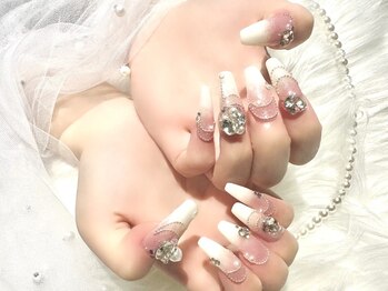 マシェリローズ(Macherie Rose)の写真/【３D/キャラネイル/我儘ネイル歓迎】とことんキラキラ☆特殊パ-ツで埋め尽くしたい…納得いく迄デザイン♪