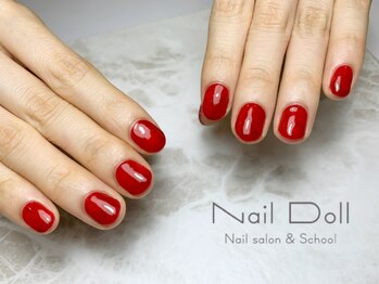 ネイルドール(Nail Doll)/赤の色ムラアート