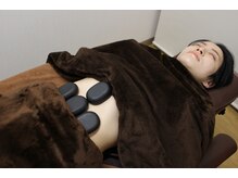 六甲もり鍼灸整体院/お腹を温め内臓の機能を高めます