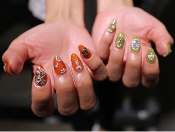 ザネクストシンサイバシ(The Next shinsaibashi)/スタッズ/パーツ 