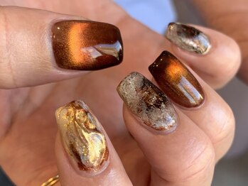 サンブラウン(SUN BROWN)/Ladies nail designed &nbsp;by sara