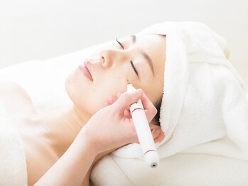 ハグふわ(hugfuwa)の写真/◆夏もOK次世代シミケア◆お悩み箇所にピンポイント施術!的確にアプローチ♪ダウンタイム無/当日メイクも◎