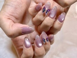 水光マグネット×蝶々ネイル