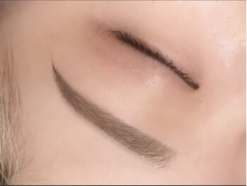 アイ ビューティー ルクール 見附店(EYE BEAUTY Le Coeur)/担当【吉田】