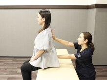 二和向台駅前整骨院/施術風景[整体/マッサージ]