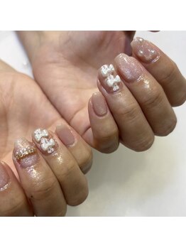 ララアンジュ(LaLa-Ange)/レースリボンネイル