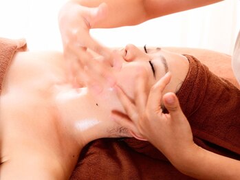 ハワイアンフォレストSpa 大宮店/フェイシャル/小顔