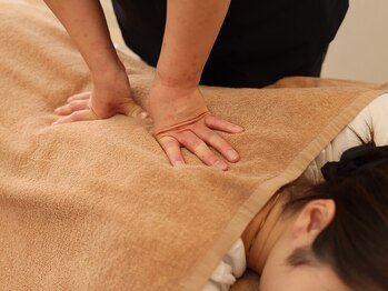 エムエムエルシー 大阪梅田サロン(mmlc)/揉みほぐしを希望さる方