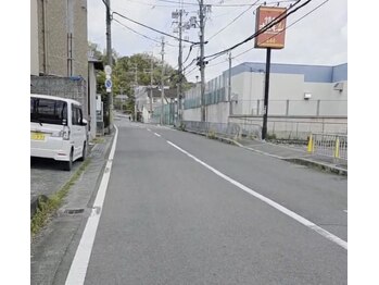 イーネイル(e-NAIL)/駐車場ご案内４