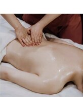 金指足湯館/アロマリンパマッサージ