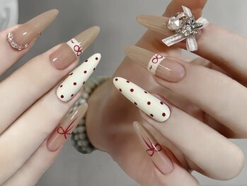 ジェイエフ(JF)の写真/豊富な提案力＆高技術で季節やイベント毎のデザインもお任せを！指先を美しく魅せる美フォルムもこだわり♪