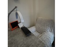 トワ(0108)の雰囲気（リクライニングソファで動画みたり自由にお過ごしください♪♪）