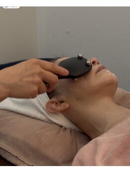 ルーラ(LURA)/干渉波で顔の筋トレ！