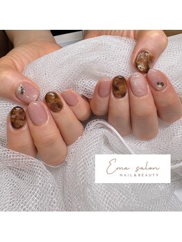 エマサロン(Ema Salon)/