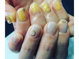 変形チーク＆スタッズネイル