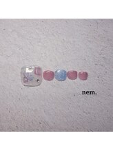 ネム(nem.)/フット定額ネイル　6,600円