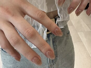 サラ 金山店(Sara)/マグネット&フラッシュジェル