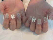 ナビネイル(Nabi Nail)の雰囲気（［ガーリー/ちゅるん／キラキラ］）