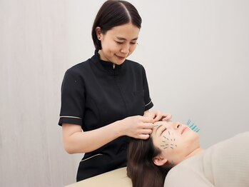 にしもと整骨院 鍼灸院 鶴橋院/EMS美容鍼