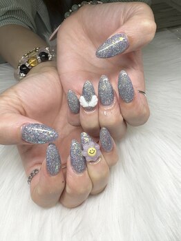 タムタムネイル 本厚木(Tam Tam Nail)/フラッシュジェル、ホロ追加