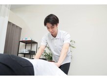 かがりの整骨院 東近江八日市院/”猫背・巻き肩”改善整体