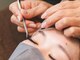 サロンド ティアラ(salon de tiara)の写真/《次世代代LEDまつエク導入☆》歴10年以上のベテランオーナーによる施術◎持ちの良さ・軽さに自信あり！