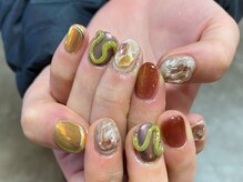 カーティシーネイルズ(curtisii NAILS)/ポップ×ニュアンス