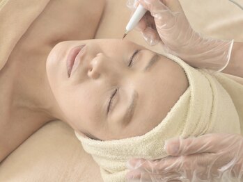 ビースキン(be-skin)の写真/【シミ改善×お悩み別プラスONE】独自のミドルパルスにて垢化！シミが気になる方に、透明感のある美肌に◎