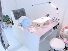 リアム(Re:am)の雰囲気（ネイルスペースは1人の空間に☆ゆったりお過ごしください♪）