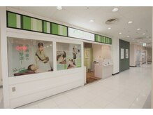 リラク 草加アコス店(Re.Ra.Ku)の雰囲気（【カウンセリング】お客様のお身体状態を伺いながら施術します♪）