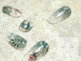 ボタニカル草花ネイル