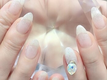 ネイルスタジオ ベレッツァ(BELLEZZA)/人気のラメグラデーション