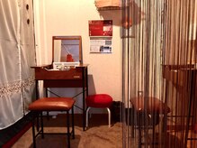 ボディワークサロン凛/かわいいメイクスペース