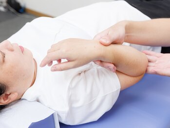 やぎはし整体院 春日部店/肘関節の施術