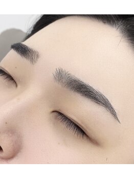 ホワイトアイ 船橋(WHITE EYE)/メンズ眉スタイリング akari