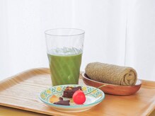 スーリヤ アーカーシャ(surya akasah)の雰囲気（施術後は、スムージーまたはロースイーツをお出ししています）