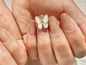 ビューティーフロア ビビット サロンアンドスクール(BEAUTYFLOOR vivid salon&school)/バタフライネイル★